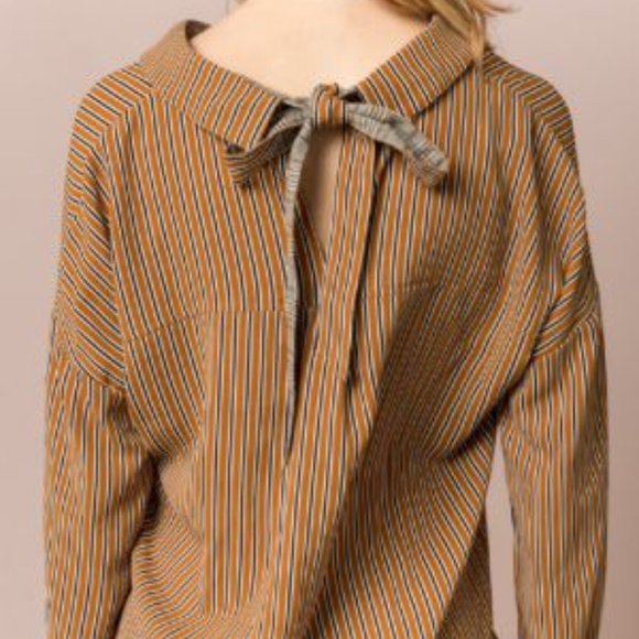 Hem & Thread Tie Back Button Up Blouse - Picture 7 of 8